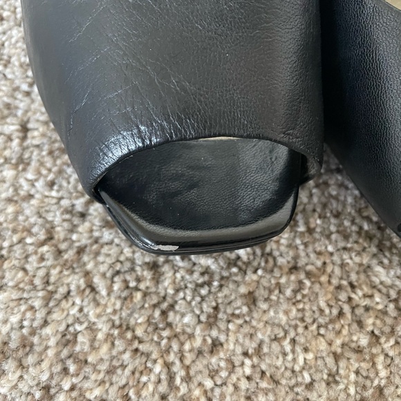 Jessica Simpson Classic Black Peep Toe Heels - Picture 5 of 7